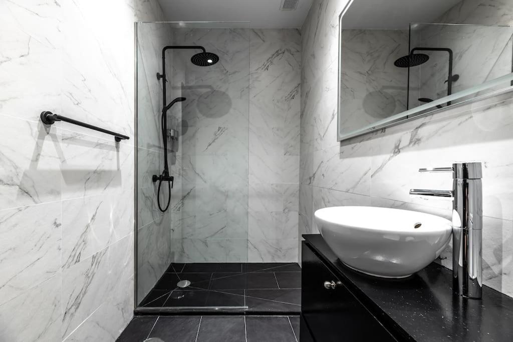 Apartment Sol Ii Prime, By Presidence *