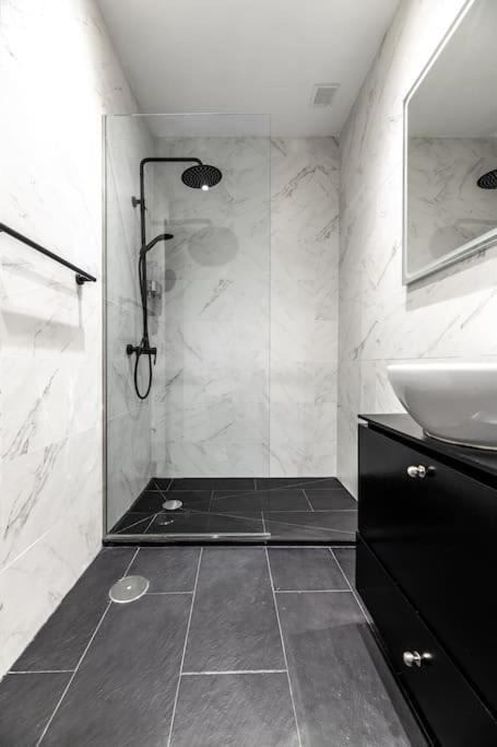 Apartment Sol Ii Prime, By Presidence *